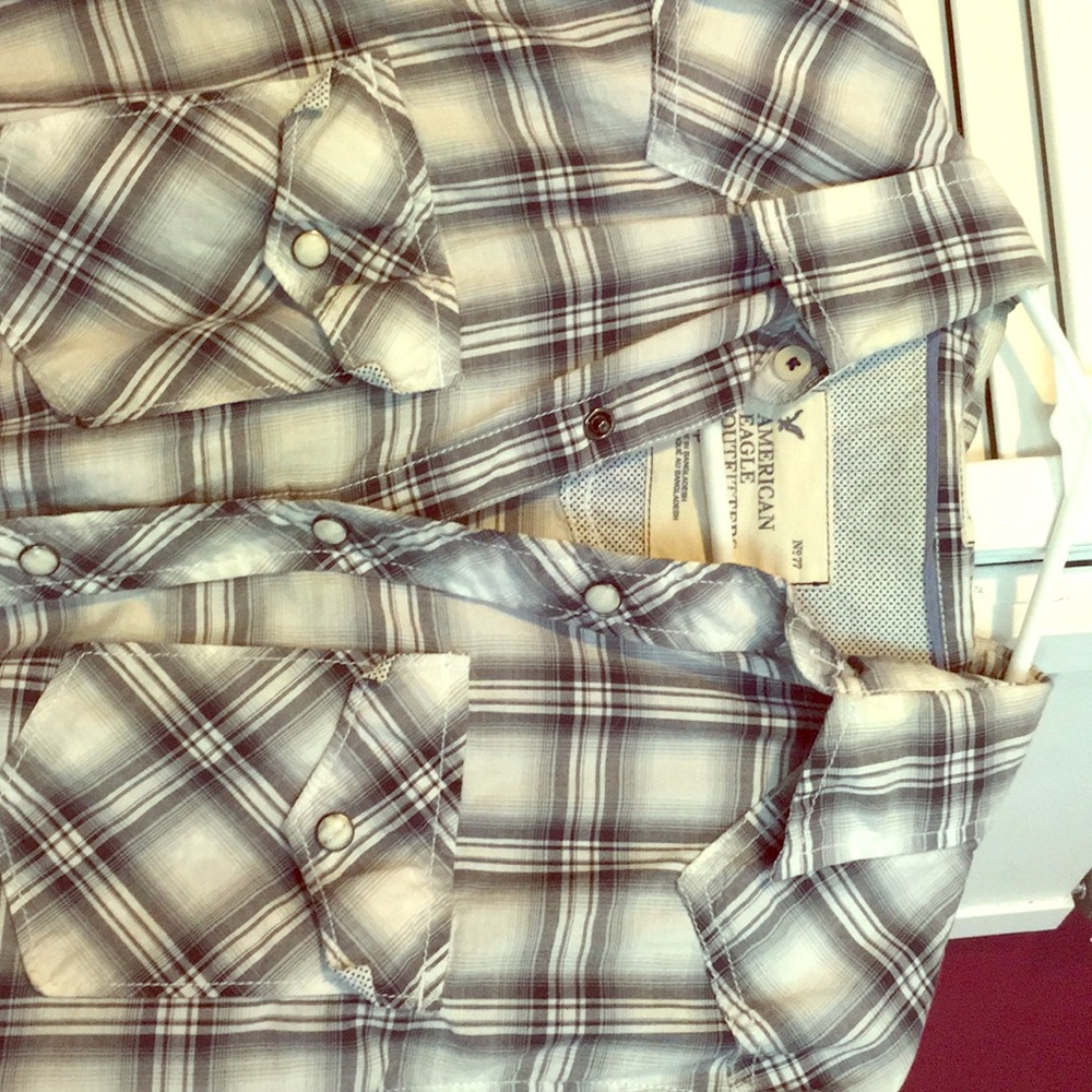 AE men’s western button down